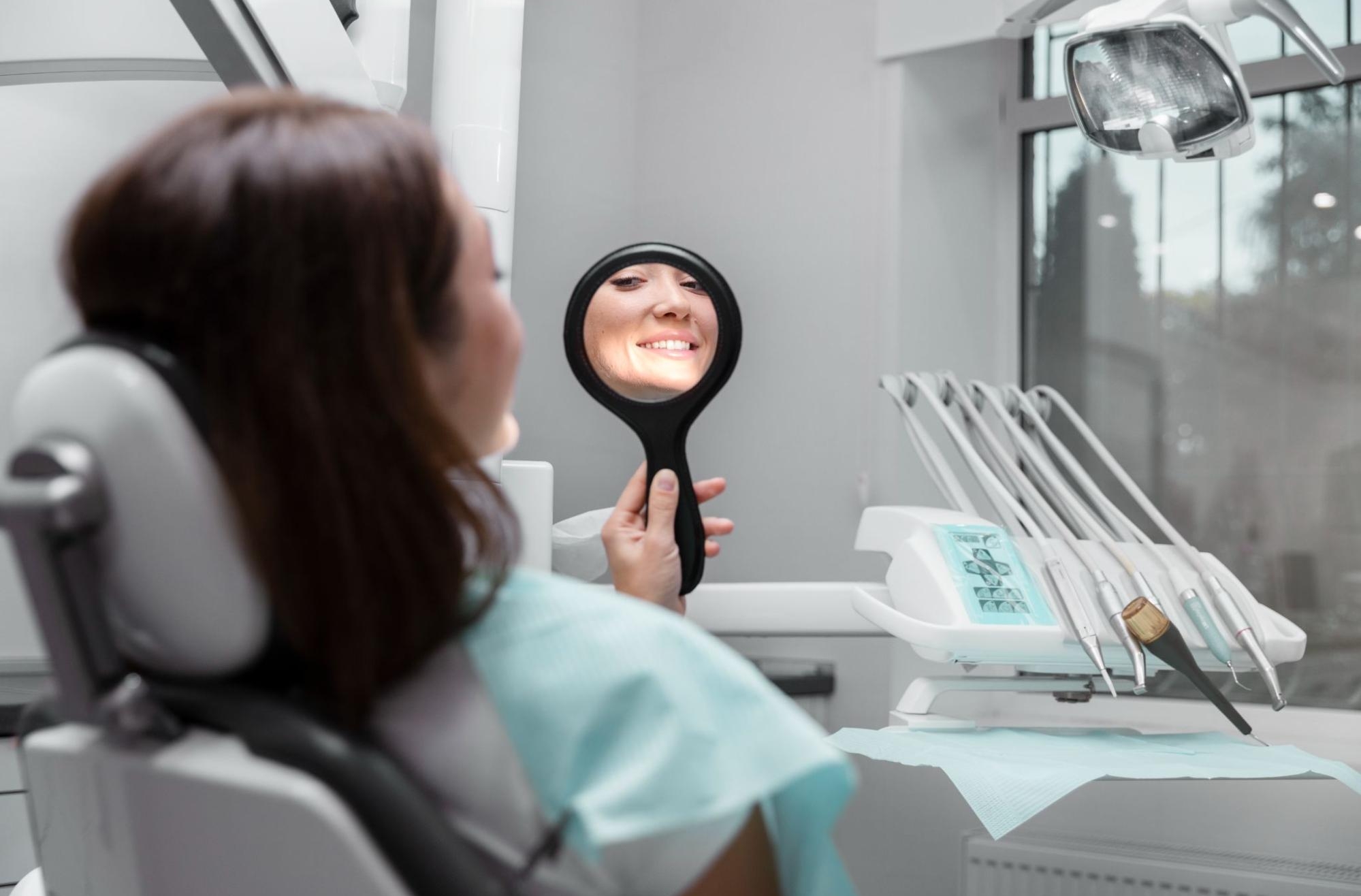 Composite Bonding Birmingham: Transform Your Smile with Confidence at Manor House Dental